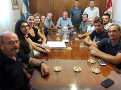 Bonfatti recibió a trabajadores del Puerto de Santa Fe