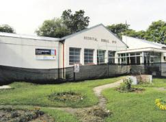 REUNIÓN CON LA DIRECTORA DEL SAMCO DE SANTA ROSA CALCHINES