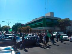 Marcha junto a los trabajadores de la Fábrica Militar de Fray Luis Beltrán