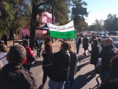 Jornada de protesta: trabajadores/as de la Salud de Rosario piden ser vacunados