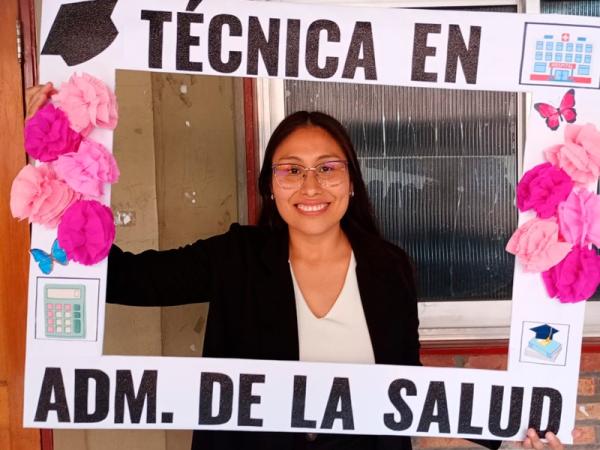 celebramos-a-las-3-nuevas-tecnicas-en-administracion-de-salud-afiliadas-a-ate